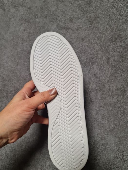Продам кеди Adidas Grand Court 2.0
