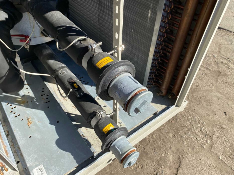 Agregat wody lodowej chiller Vertiv 120 kW z free cooling