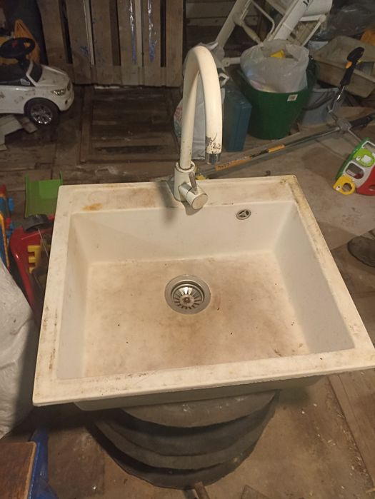 Мойка и кран, гусак