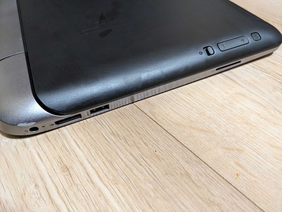 Ноутбук, планшет HP Pro x2 612 G1 12.5 FullHD IPS/Cel 2961Y/4Gb/128GB