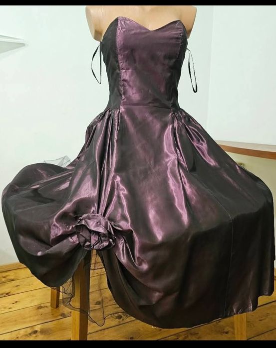 Продам сукню на бал