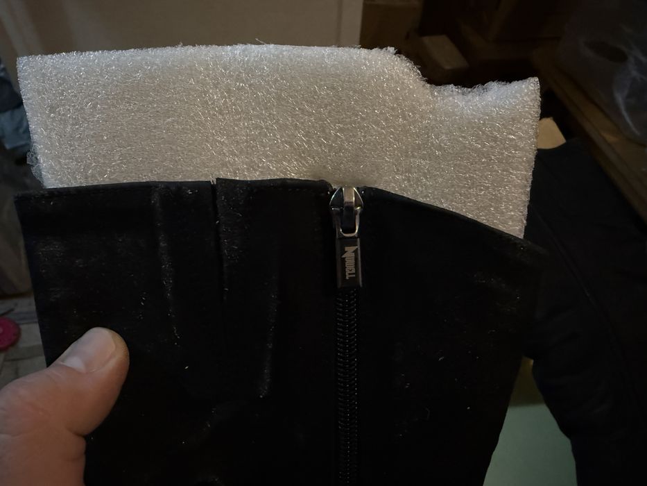 Продам женские зимние сапоги ботинки туфли