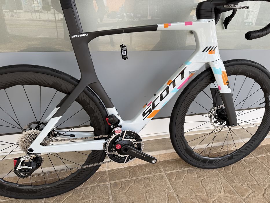 Bicicleta Scott Foil-TOPO DE GAMA- 2027