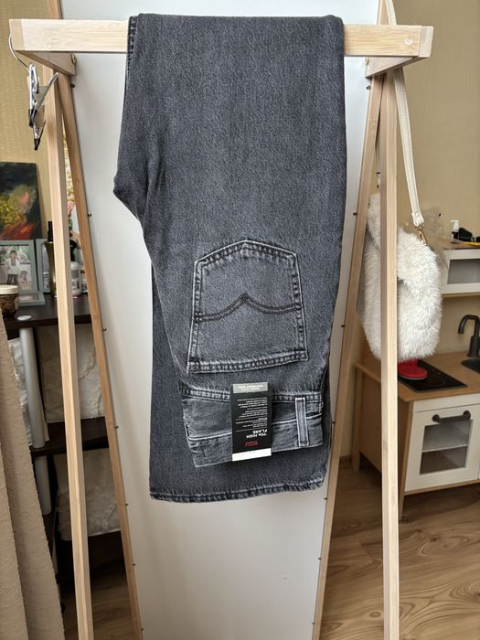 Джинси жіночі  levi’s flare нові