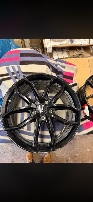 Felgi Kia 18" Hyundai Rial TUV Czarne Alufelgi koła