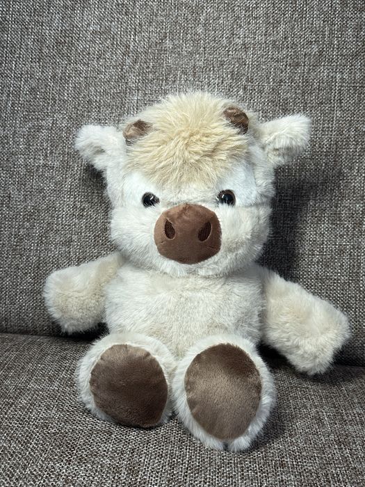 Миле бігаюче теля