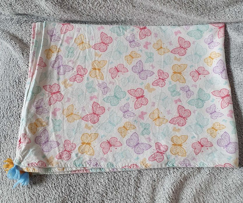 Bambusowy kocyk w motylki