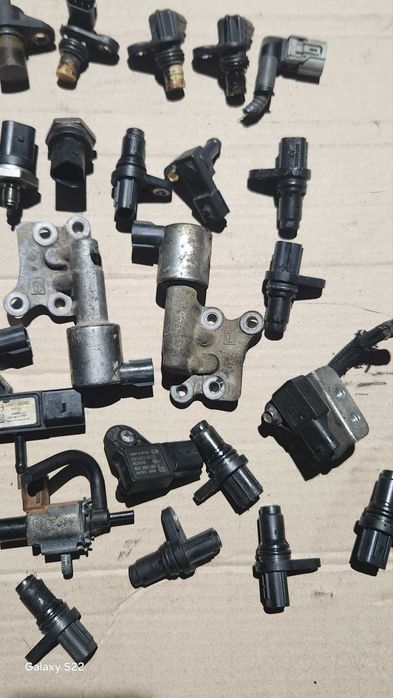 Датчик  mazda cx5 6gj 2.2 sh01 SH0114440 N3R418221A  2012-2019