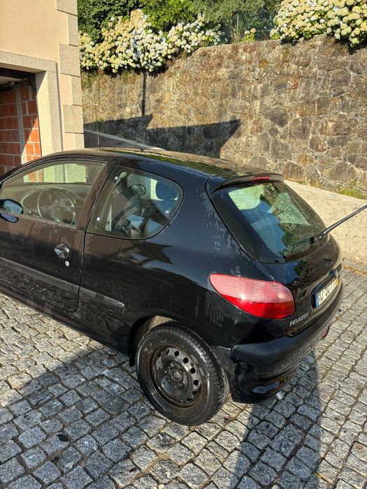 Peugeot 206 1.1