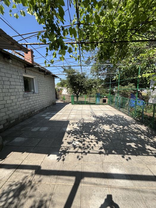 Будинок, район Крюків-56 кв.