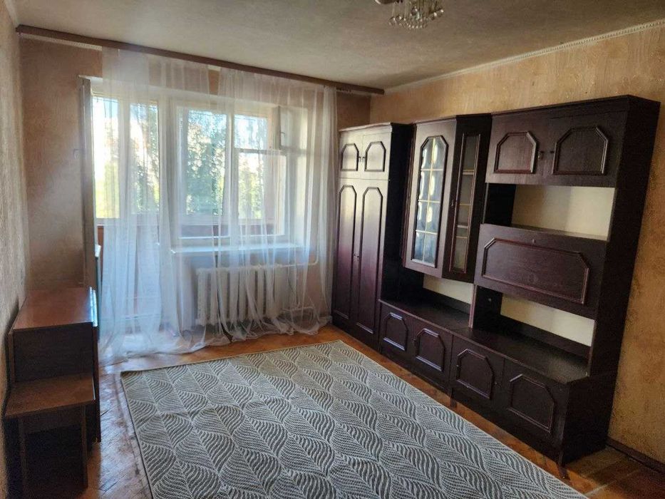 Продаж 1-кімнатної квартири, вул. Здолбунівська, Дарницький р-н | 30,4 м², Позняки $35 000, торг