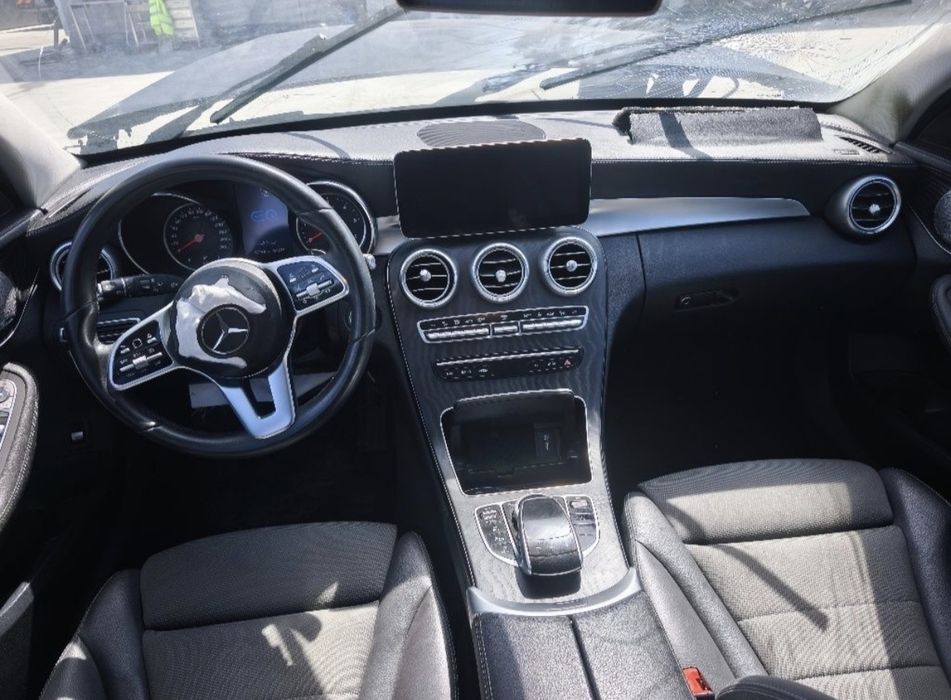Mercedes  C300 h