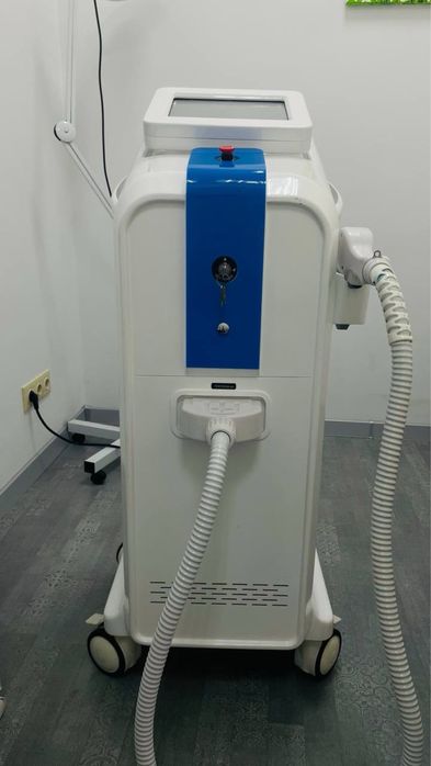 Діодний апарат для лазерної епіляції OCTAVIAN-600 755/808/1064 нм