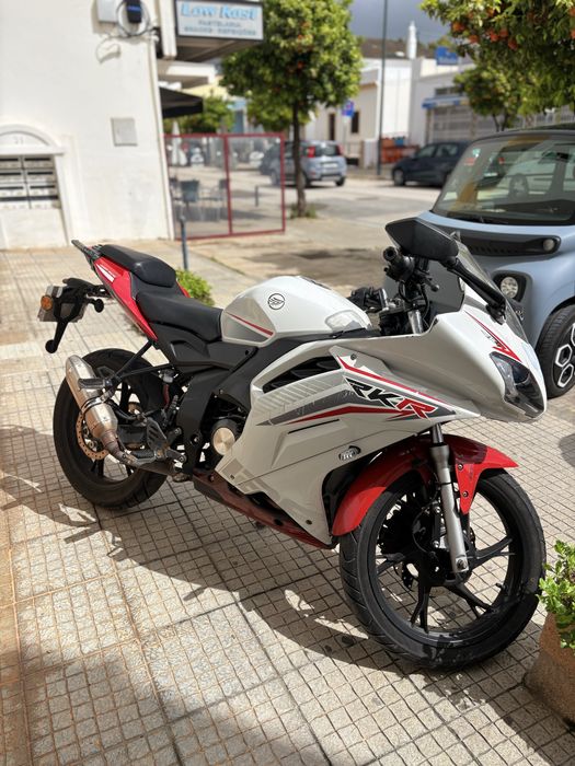 Moto Keeway rkr 125