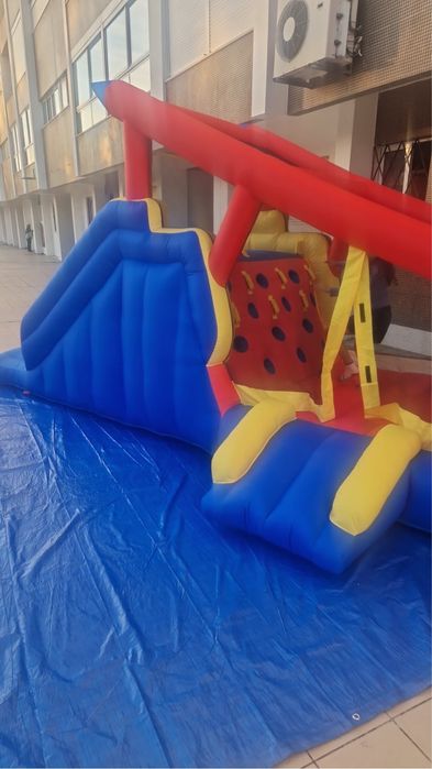 Aluguer de insufláveis