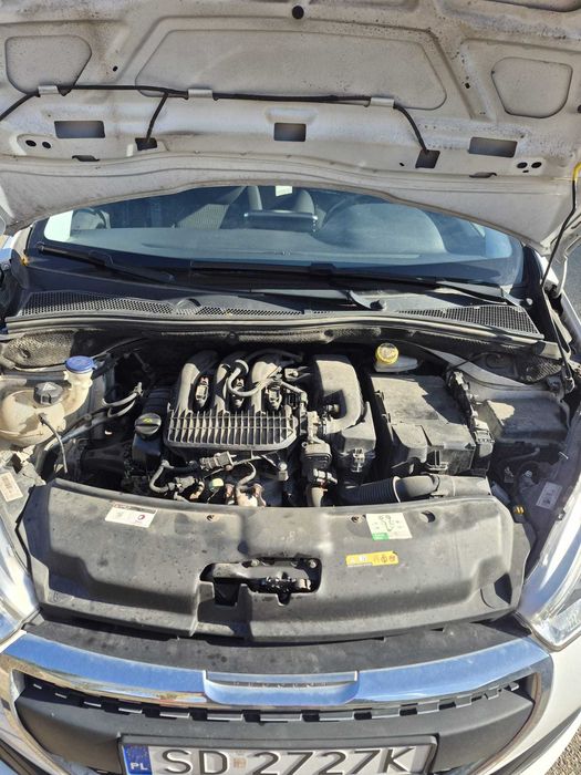 Samochód osobowy Peugeot 208