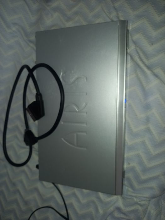 Leitor de Dvd marca Aris