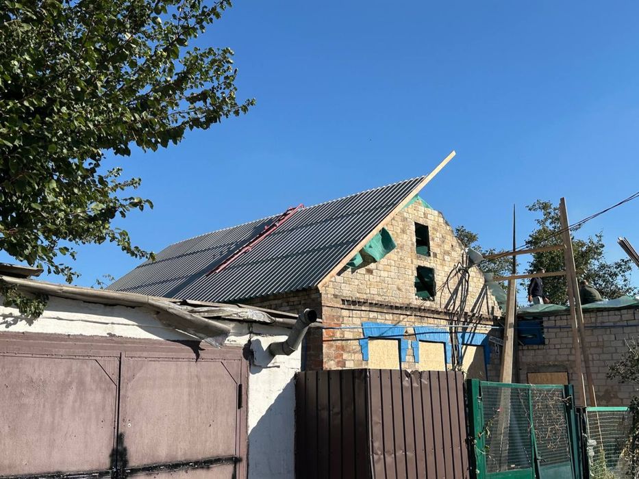 Покрівельні роботи. Заміна шиферу