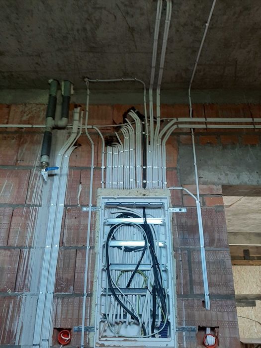 Instalacje elektryczne