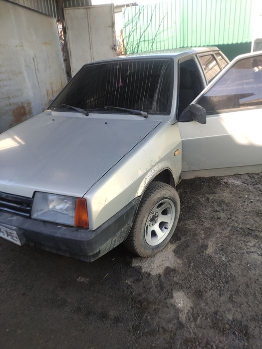 Девятка  самалет