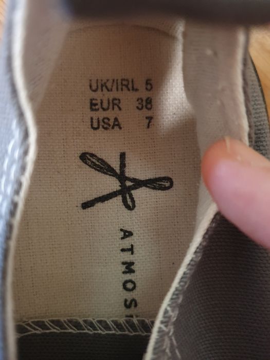 Sapatos ATMOSPHIRE com pouco uso