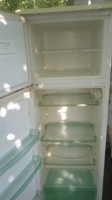 продам холодильник б/у