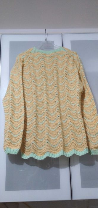 Sweter handmade .