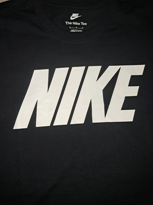 Футболка чоловіча Nike