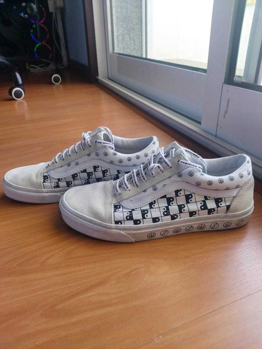 PMA Old Skool True White