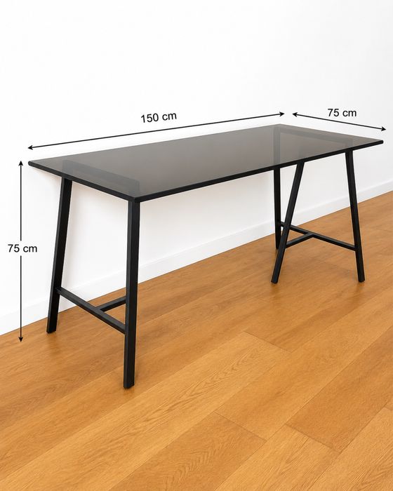 Mesa em vidro temperado estilo industrial moderno