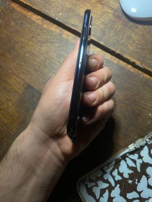 Продам iPhone XS (срочно) !!