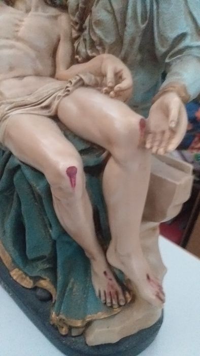 Pieta arte sacra