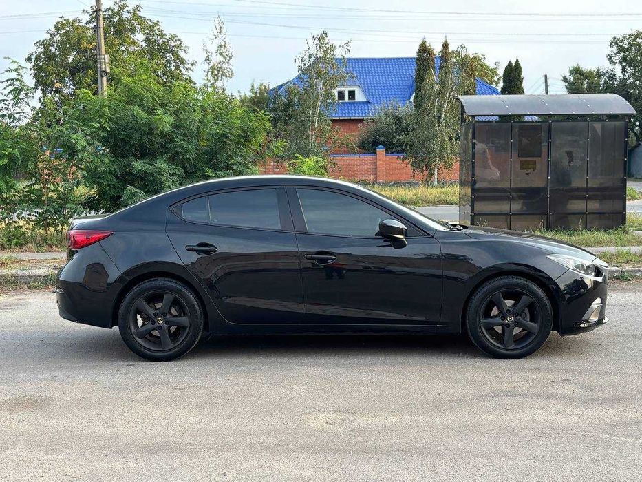 Mazda 3 SkyActiv 2014 року