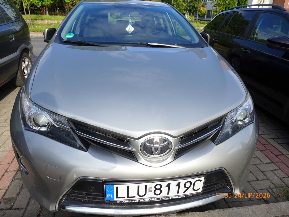Toyota Auris 1,6 132 KM