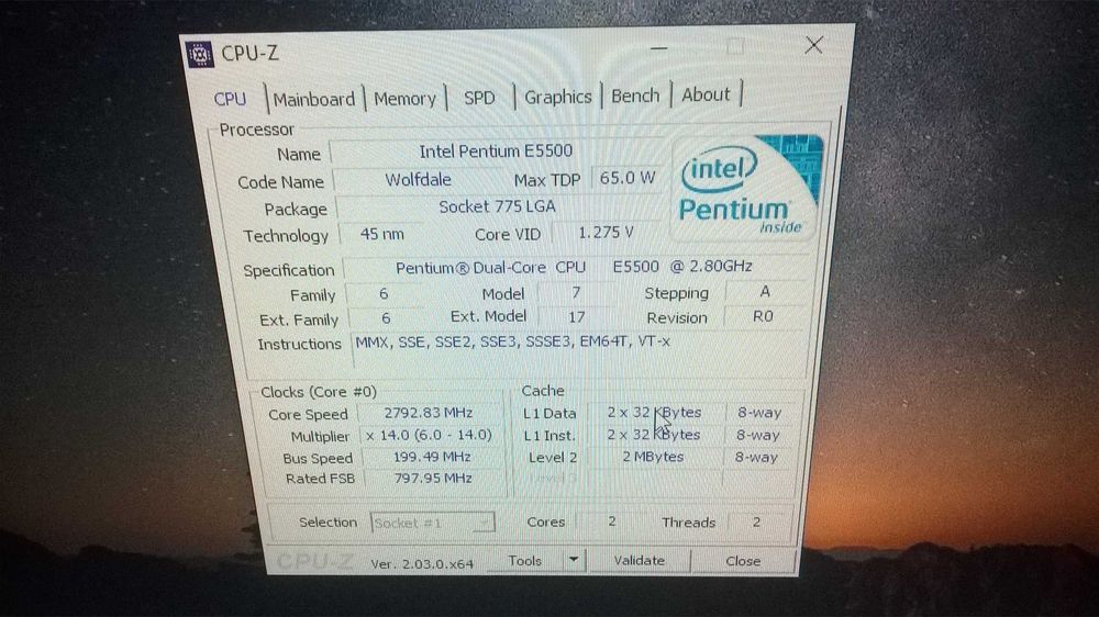 HP Computer with Intel Pentium E5500 2.80 GHz, Complete64861839609091124