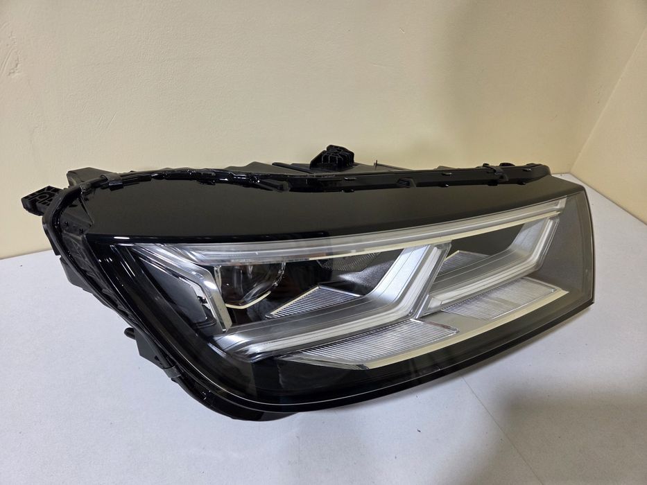 Фара права Audi Q5 80A 2018-2021 Full Led USA