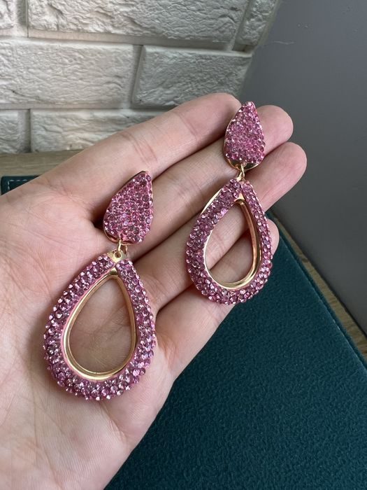 Nowe kolczyki (różowy diament)