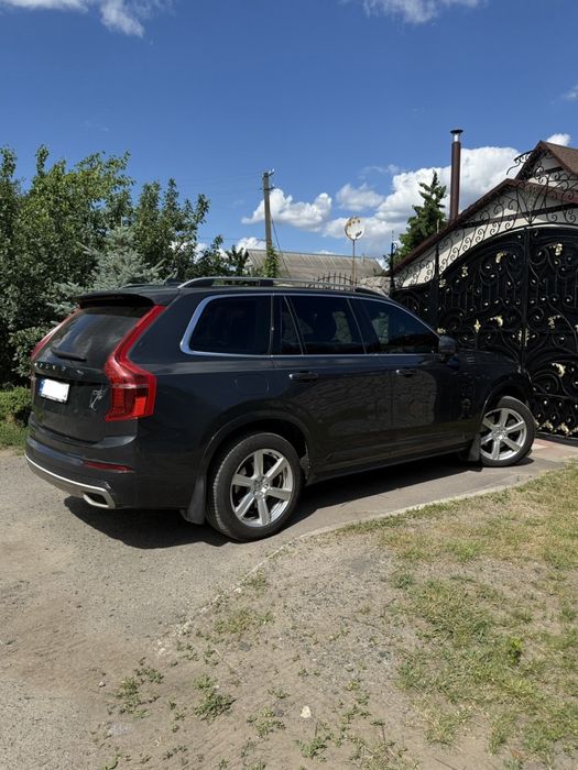 Volvo xc 90 офіційна