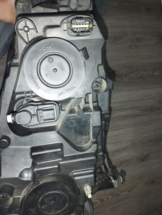 Ótica / Farol Dianteiro Esquerdo Peugeot 508 (2014-2018) Original