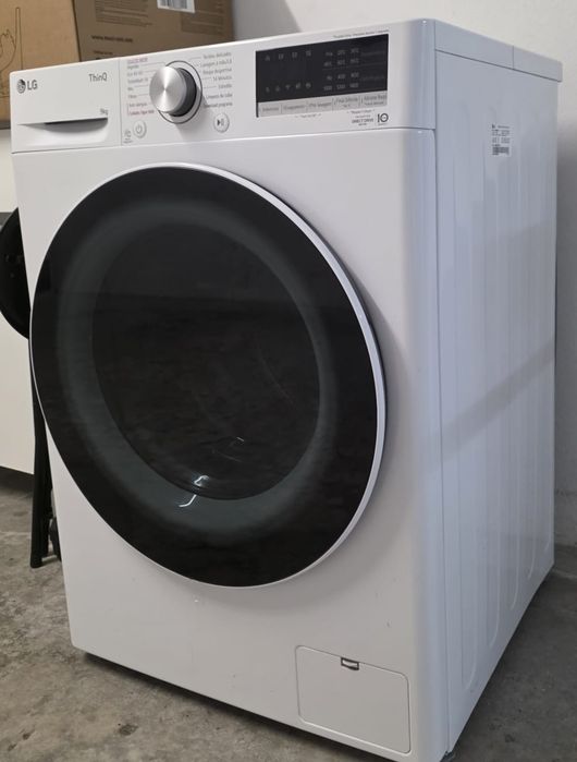 Máquina lavar roupa LG 9kg