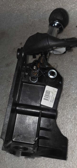 Lewarek zmiany biegów wybierak Fiat 500 1.2 2012r