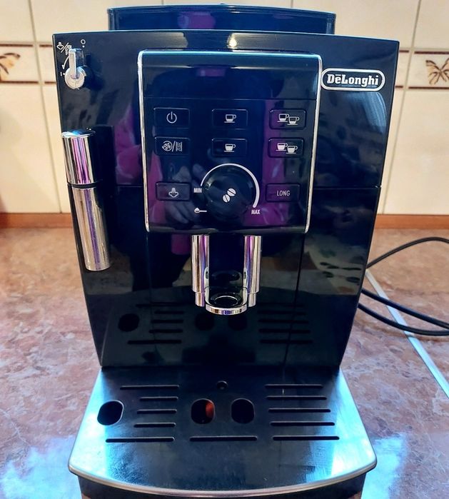 Кофемашина Delonghi