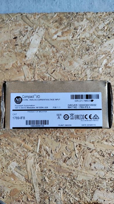 Модуль ALLEN-BRADEY 1769-IF8