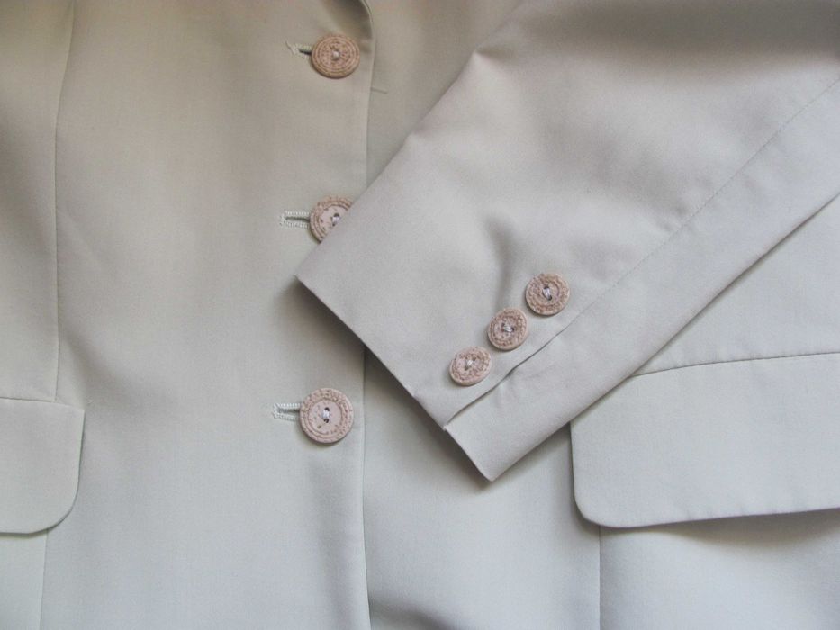 Blazer Lamia, manga comprida, abotoado