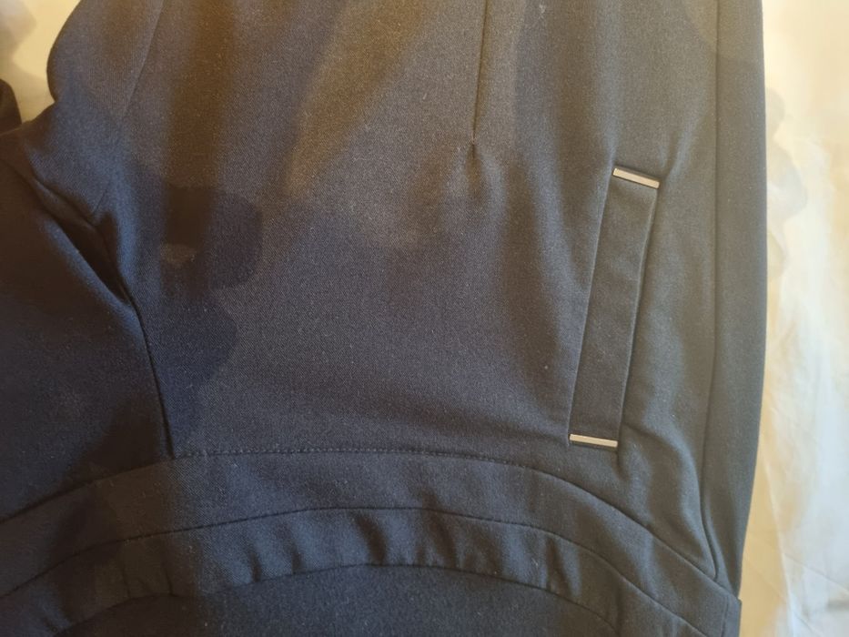 Calças preta para grávida H&M