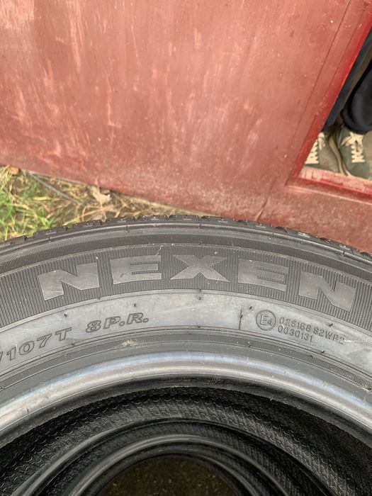 Шини  215х6516с на бус