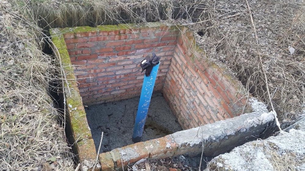 Продається приміщення після реконструкції і 25 сот в с. Буків