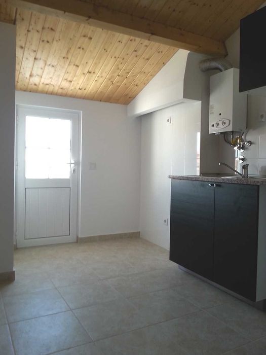 Apartamento T2 em Torres Novas Cidade