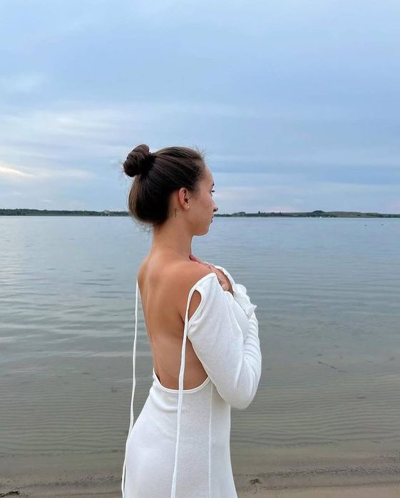 Молочна сукня міді / довга з відкритими плечима для фотосесії