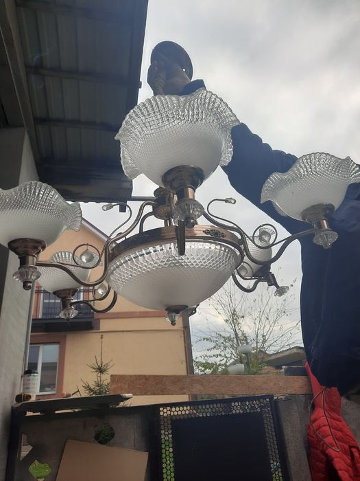 Люстра яка прикрасить ваш інтерєр